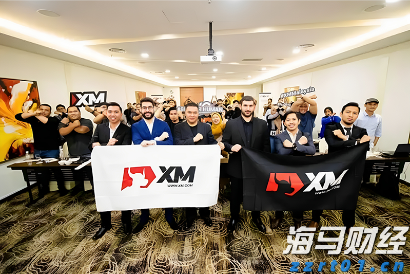 32万快速到账！泰康人寿铜陵中支为客户撑起家庭健康伞